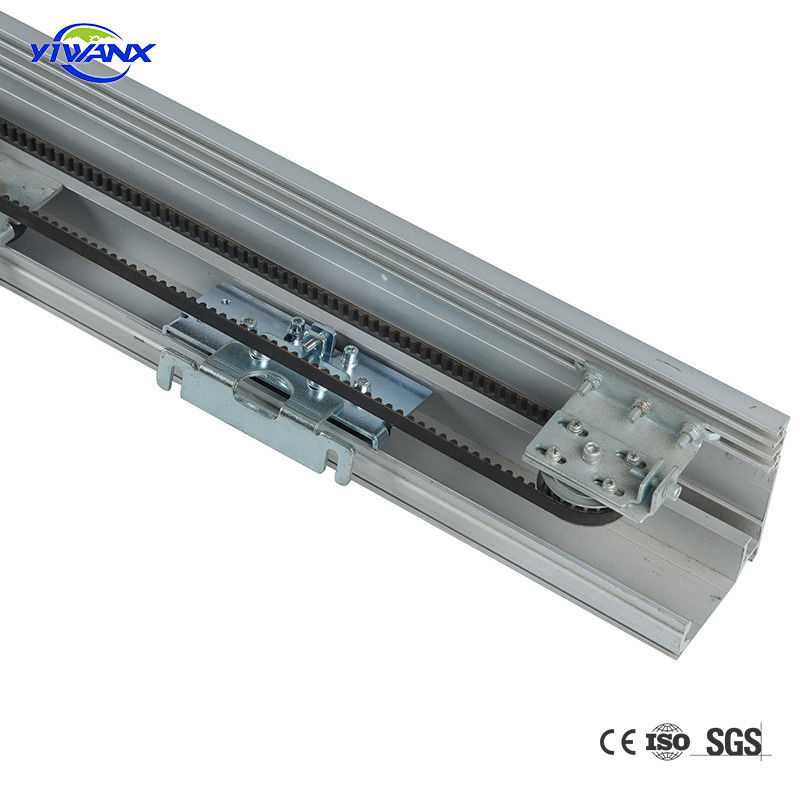 50 एन खोलने का बल स्वचालित स्लाइडिंग डोर ऑपरेटर 1400rpm मोटर गति 90° खोलने का कोण